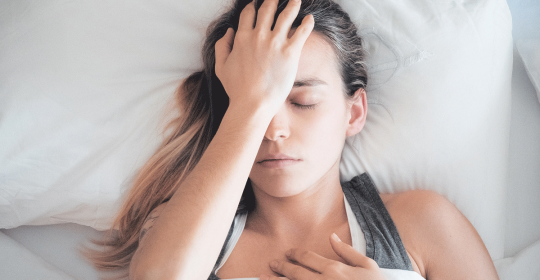 Understanding Migraine with Dubai Neurologist Dr Carl Ramberg – The Conversation on DubaiEye Radio